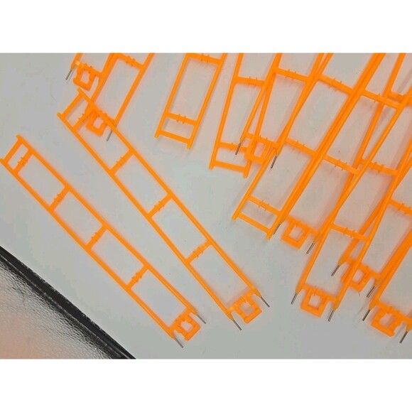 K'nex Lot 16 Roller Coaster Flexible Track Pieces Orange Replacement Parts 8.5" - Picture 9 of 9